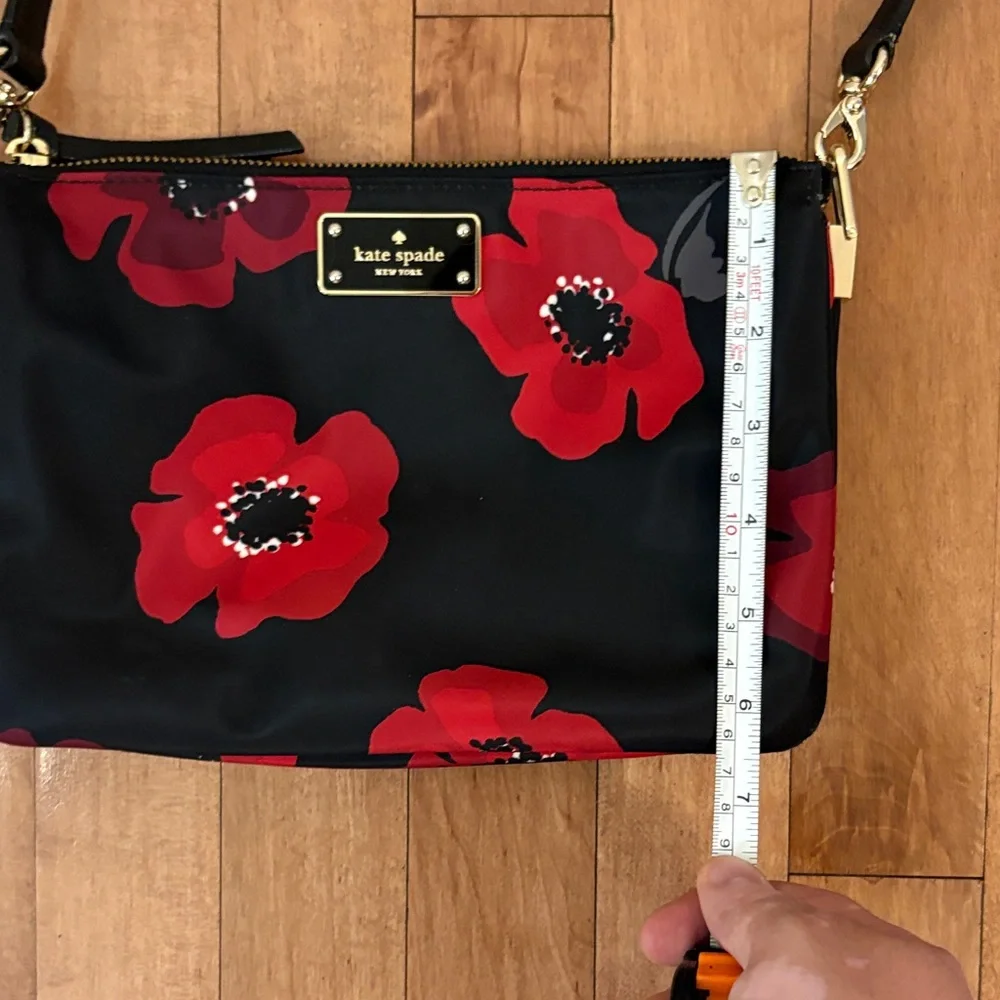 Kate Spade Red and Black Floral Crossbody Bag - Picture 2 of 5